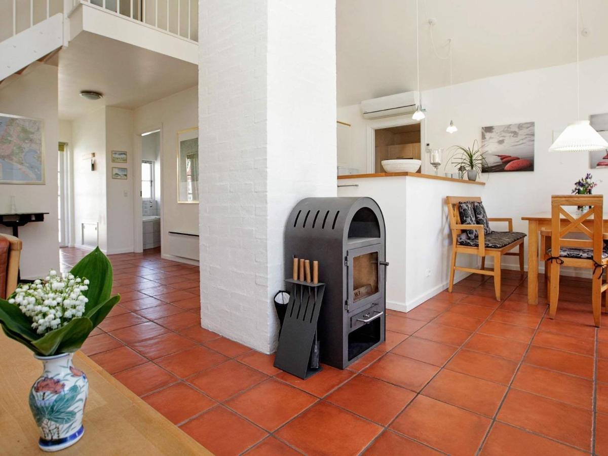 4 Person Holiday Home In Bl Vand Blåvand Extérieur photo
