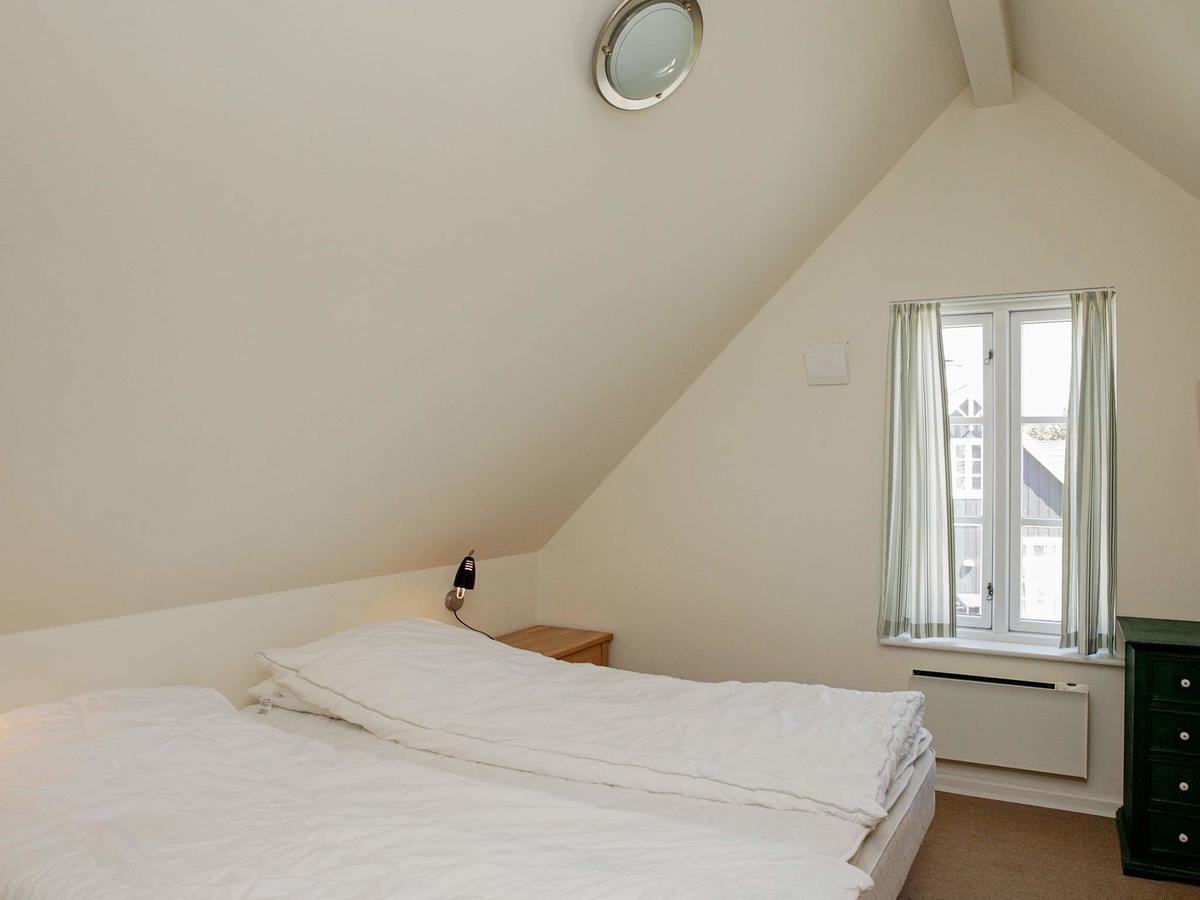 4 Person Holiday Home In Bl Vand Blåvand Extérieur photo